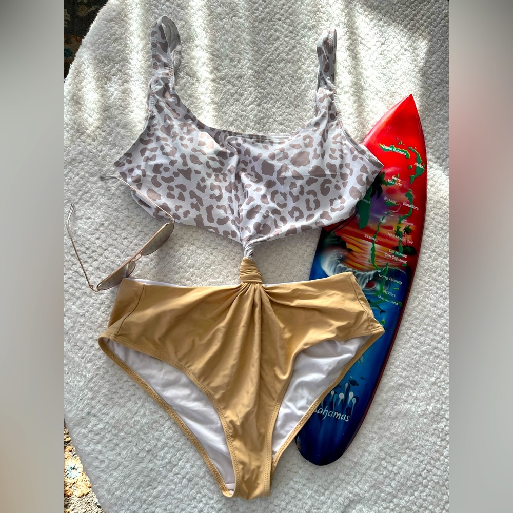 Animal print swimsuit!
